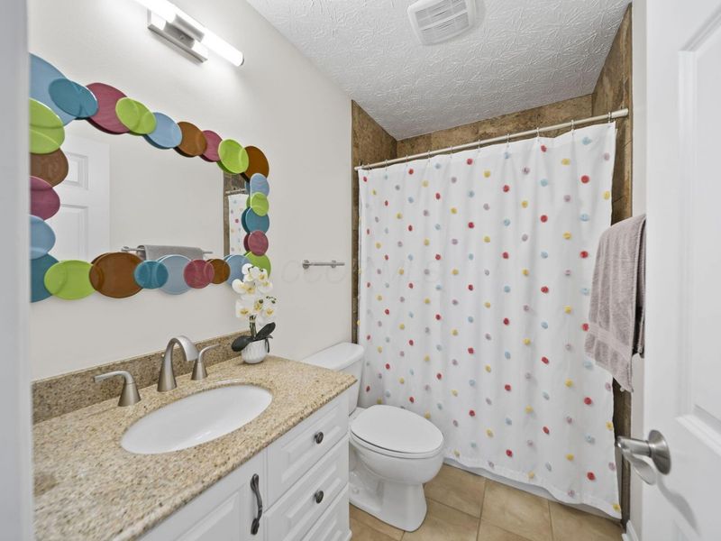 2155 Parklawn Drive, Lewis Center, OH 43035 Photo 35