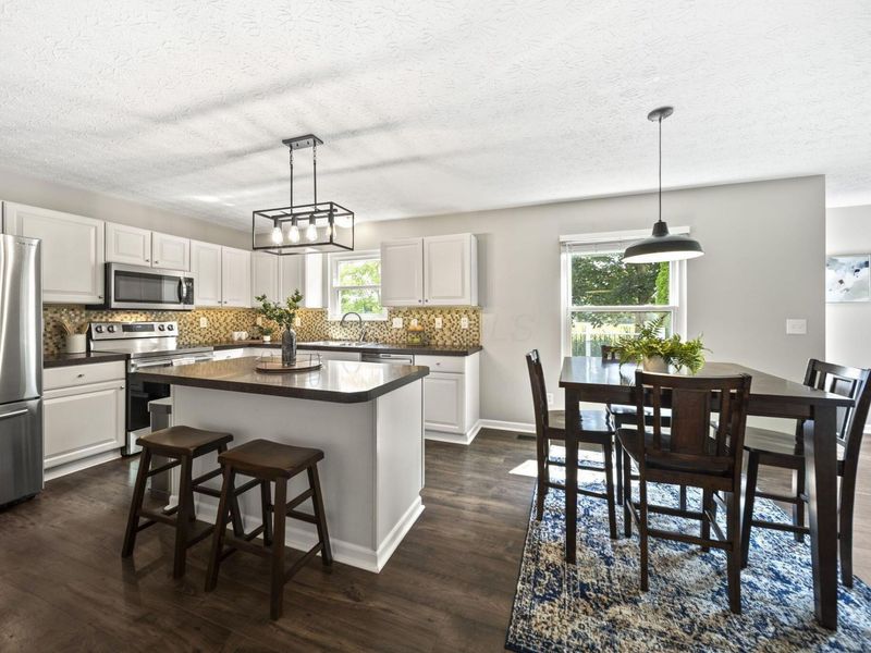 2155 Parklawn Drive, Lewis Center, OH 43035 Photo 8