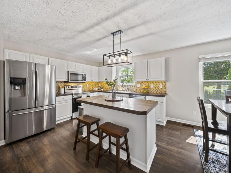 2155 Parklawn Drive, Lewis Center, OH 43035 Photo 9