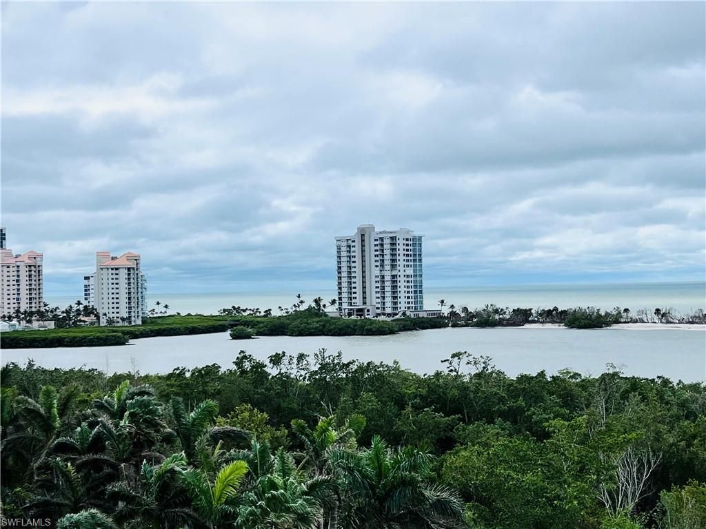 5550 Heron Point Dr , Unit 704, Naples, FL 34108 Photo