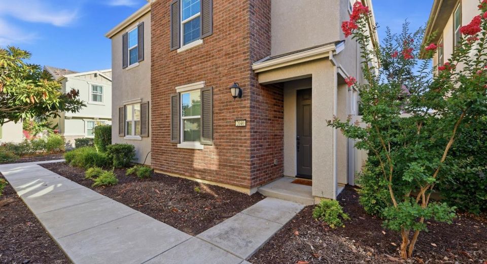 2040 Honey Church Pl, Roseville, CA 95747 Photo