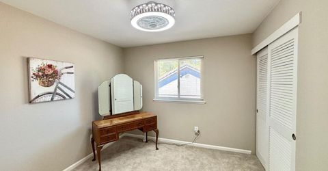 385 Hatteras Way, Sacramento, CA 95831 Photo