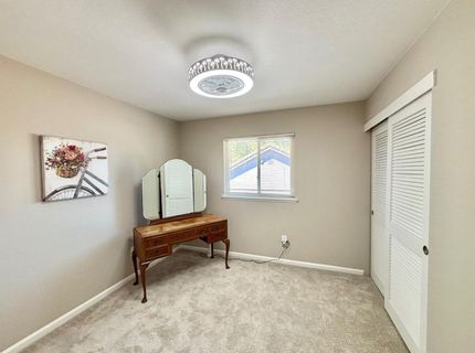 385 Hatteras Way, Sacramento, CA 95831 Photo