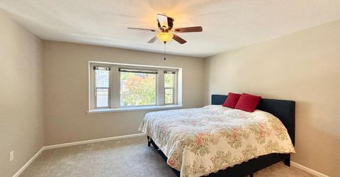 385 Hatteras Way, Sacramento, CA 95831 Photo
