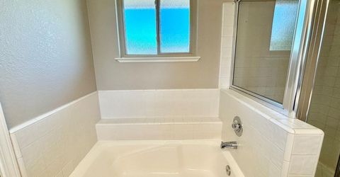385 Hatteras Way, Sacramento, CA 95831 Photo