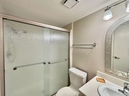 385 Hatteras Way, Sacramento, CA 95831 Photo