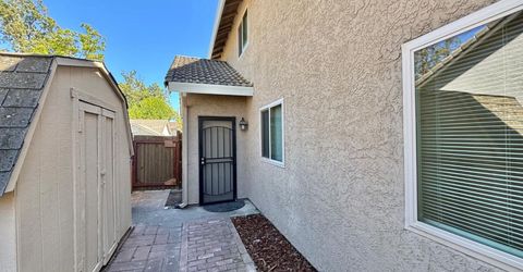 385 Hatteras Way, Sacramento, CA 95831 Photo