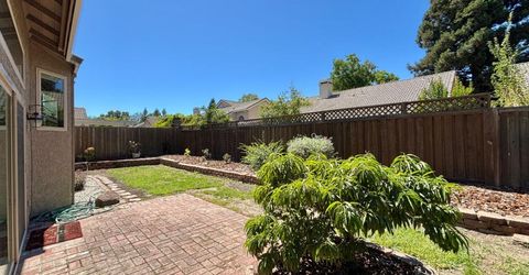 385 Hatteras Way, Sacramento, CA 95831 Photo