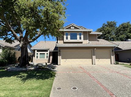 385 Hatteras Way, Sacramento, CA 95831 Photo