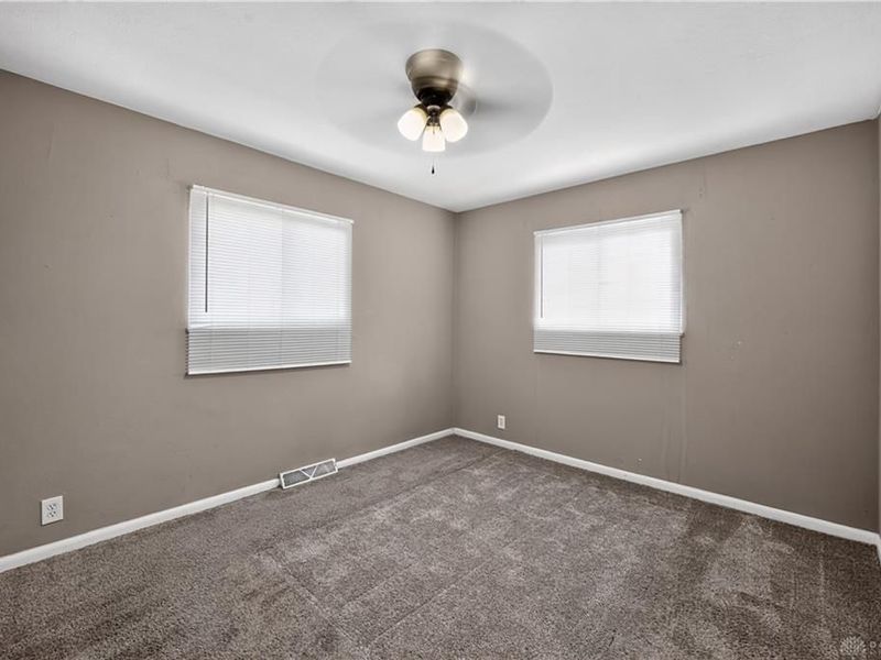 130 Fer Don Road, Dayton, OH 45405 Photo 11