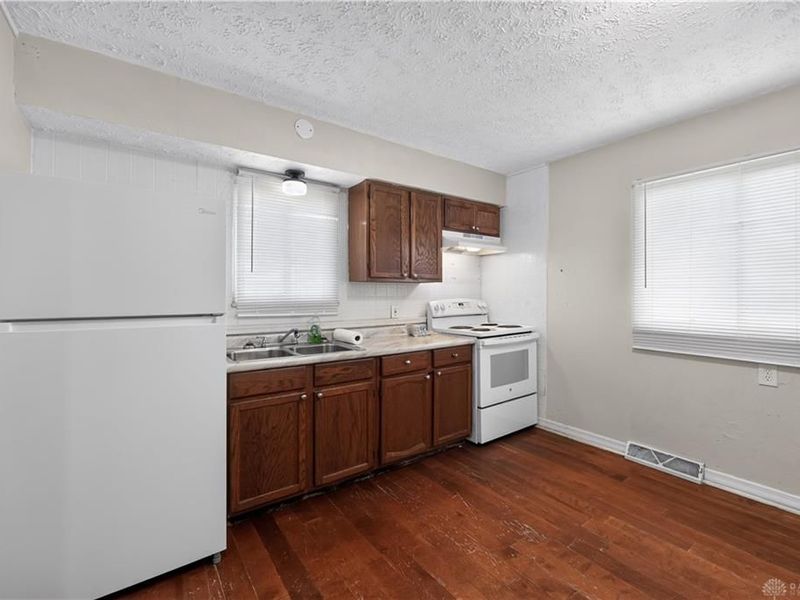 130 Fer Don Road, Dayton, OH 45405 Photo 8