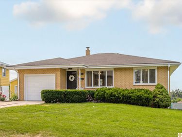 4241 Madison Street, Omaha, NE 68107