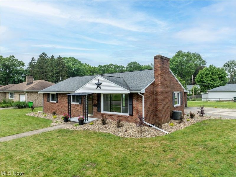 120 S McKinley Avenue, Dover, OH 44622 Photo 2