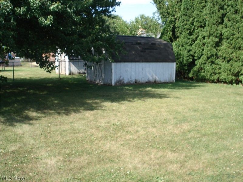 262 W Parkway Drive, Madison, OH 44057 Photo 16