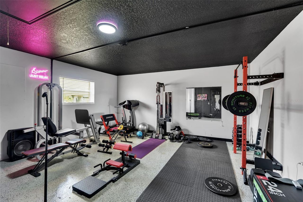 6817 Corral Circle, Sarasota, FL 34243 Photo