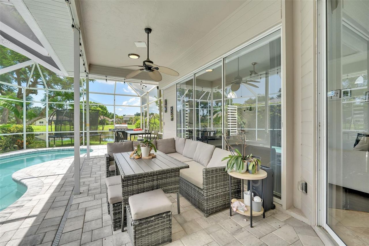 6817 Corral Circle, Sarasota, FL 34243 Photo