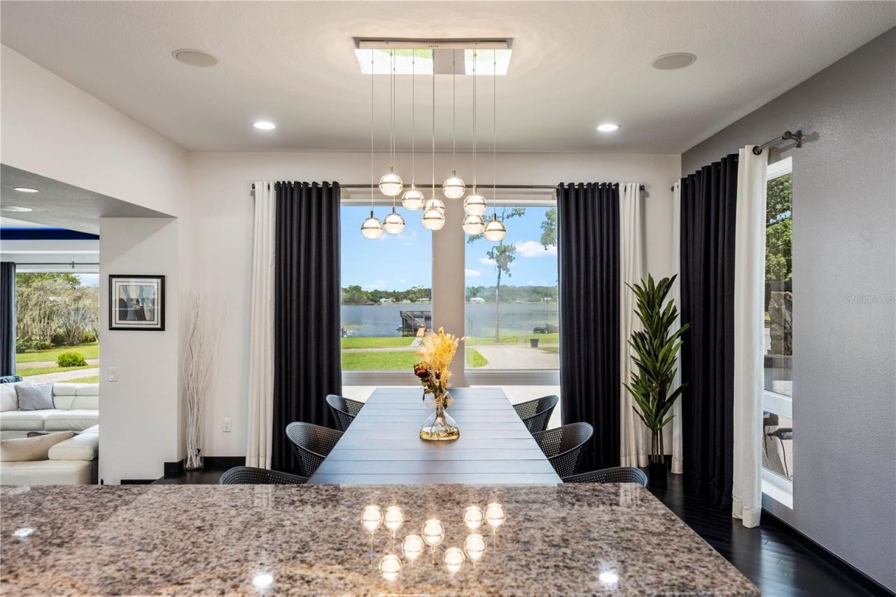 736 Lake Winnemissett Drive, Deland, FL 32724 Photo