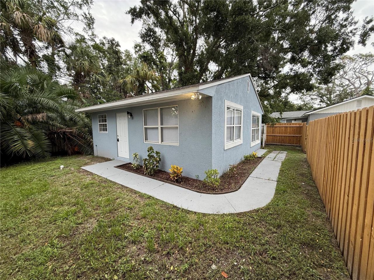 427 40th Avenue S, Saint Petersburg, FL 33705 Photo