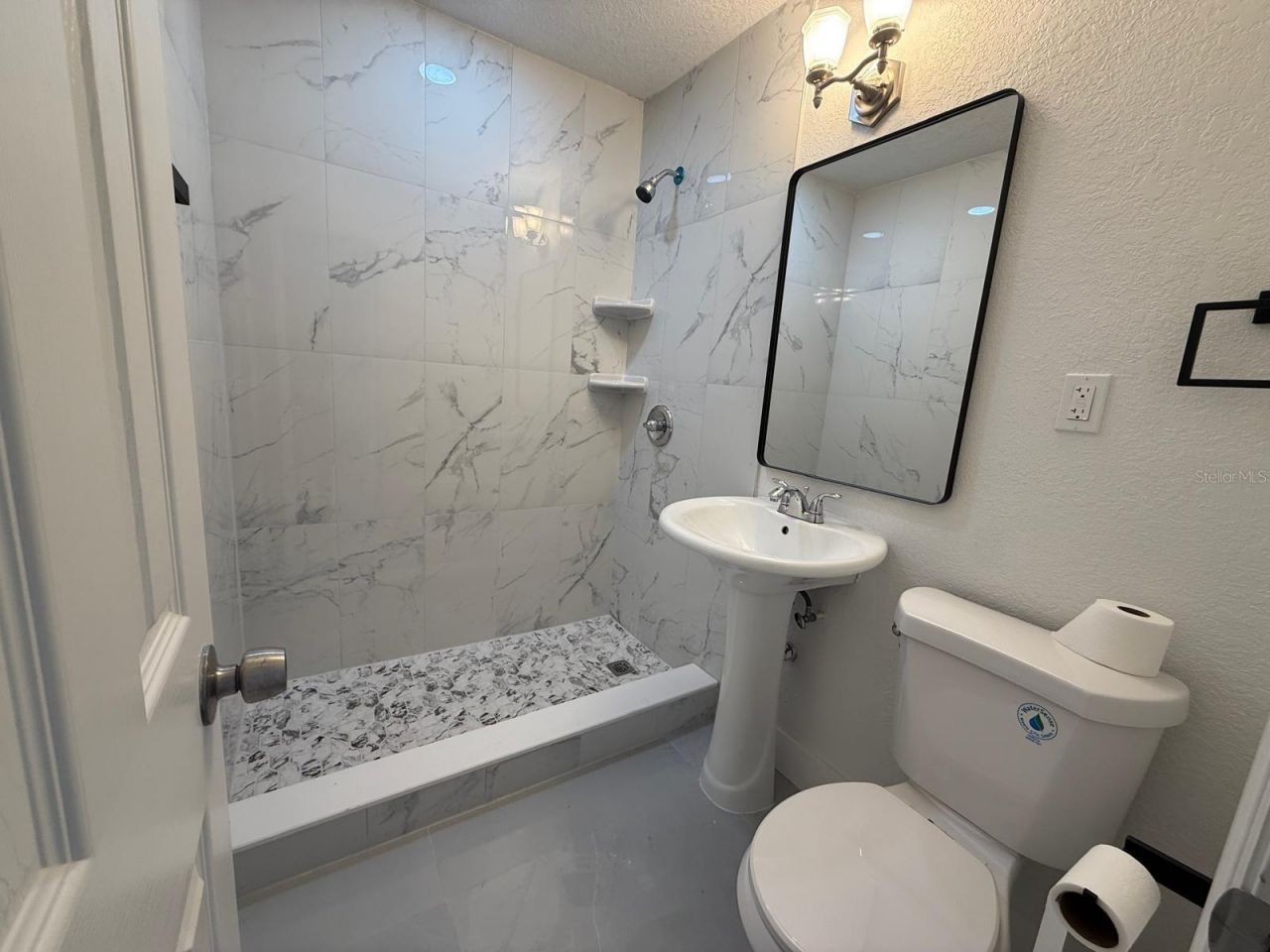 427 40th Avenue S, Saint Petersburg, FL 33705 Photo