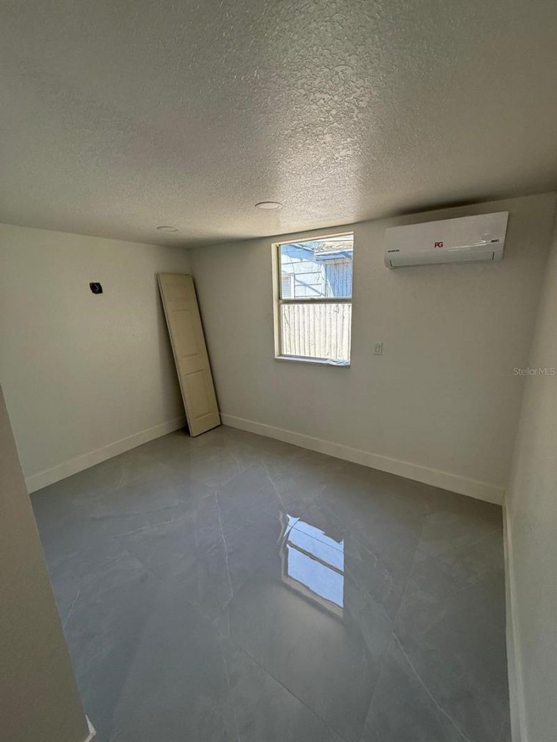 427 40th Avenue S, Saint Petersburg, FL 33705 Photo