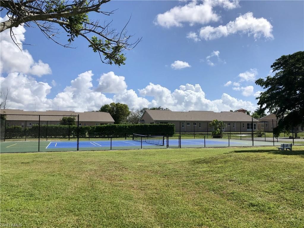 16881 Davis Rd , Unit 214, Fort Myers, FL 33908 Photo