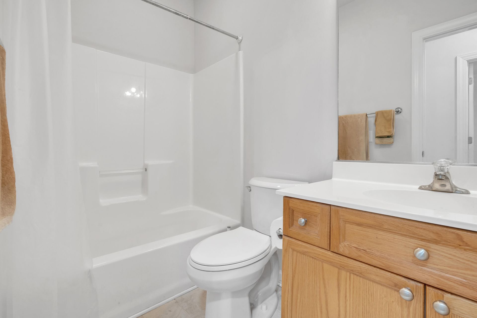 305 Pickering Lane Photo 26