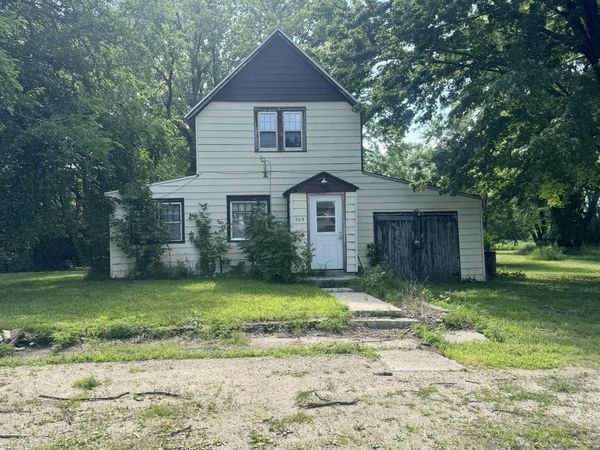 305 N SHERMAN ST, Marathon, IA 50565