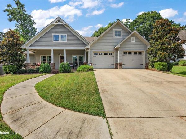 311 E Brandon Court, Brandon, MS 39042