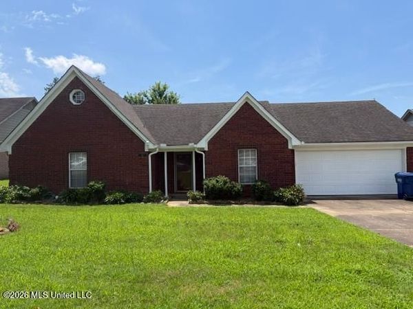 1867 Thomas Street, Horn Lake, MS 38637