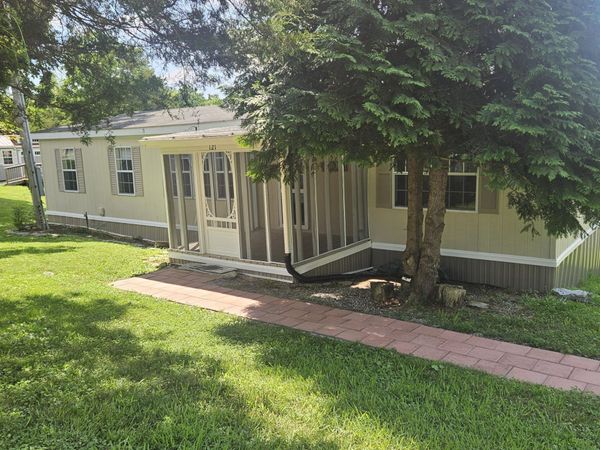 121 Harness Rd, New Tazewell, TN 37825