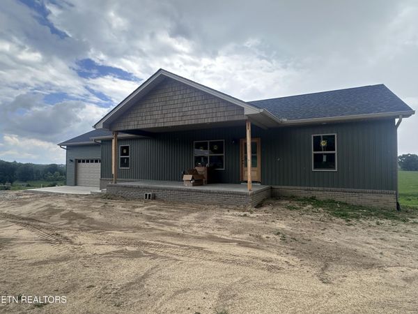 934 Allardt Hwy, Jamestown, TN 38556