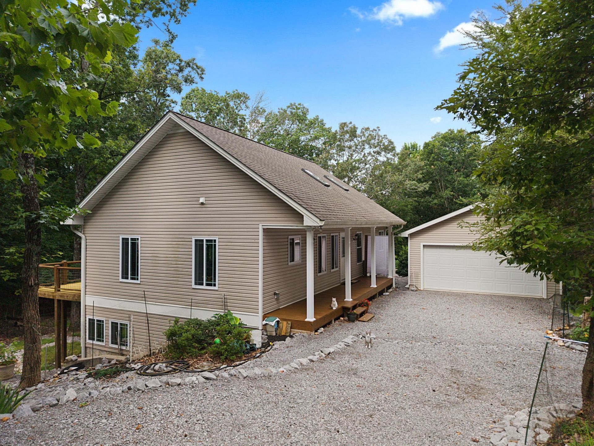134 Tall Oaks Circle, Cadiz, KY 42211 Main Photo