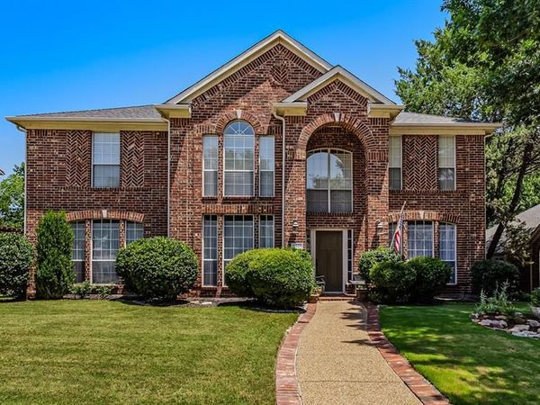 9301 Nottingham Court, Rowlett, TX 75088