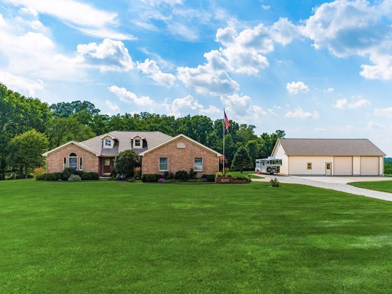 9421 Winchester Road, Groveport, OH 43125 Photo 2