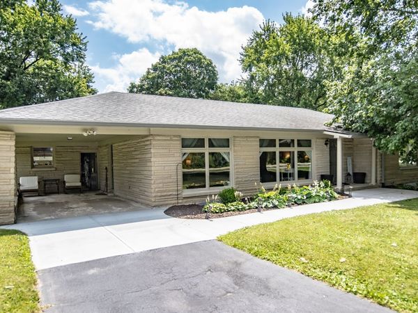 9895 Haverstick Road , Carmel, IN 46280