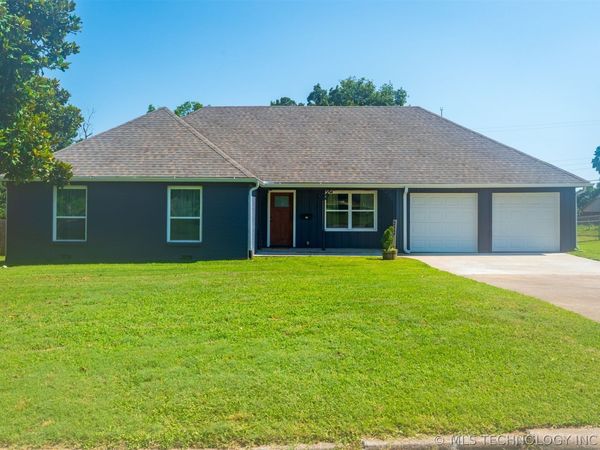 212 E 13th Street, Sand Springs, OK 74063