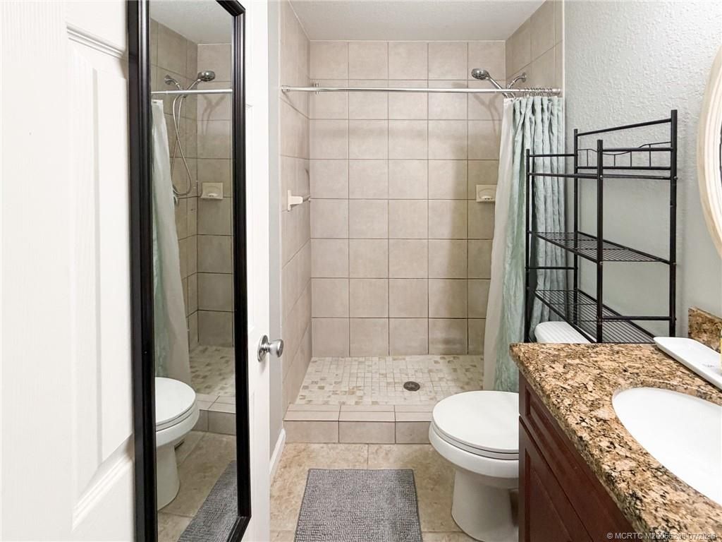 5508 SE Pine Avenue , Stuart, FL 34997 Photo