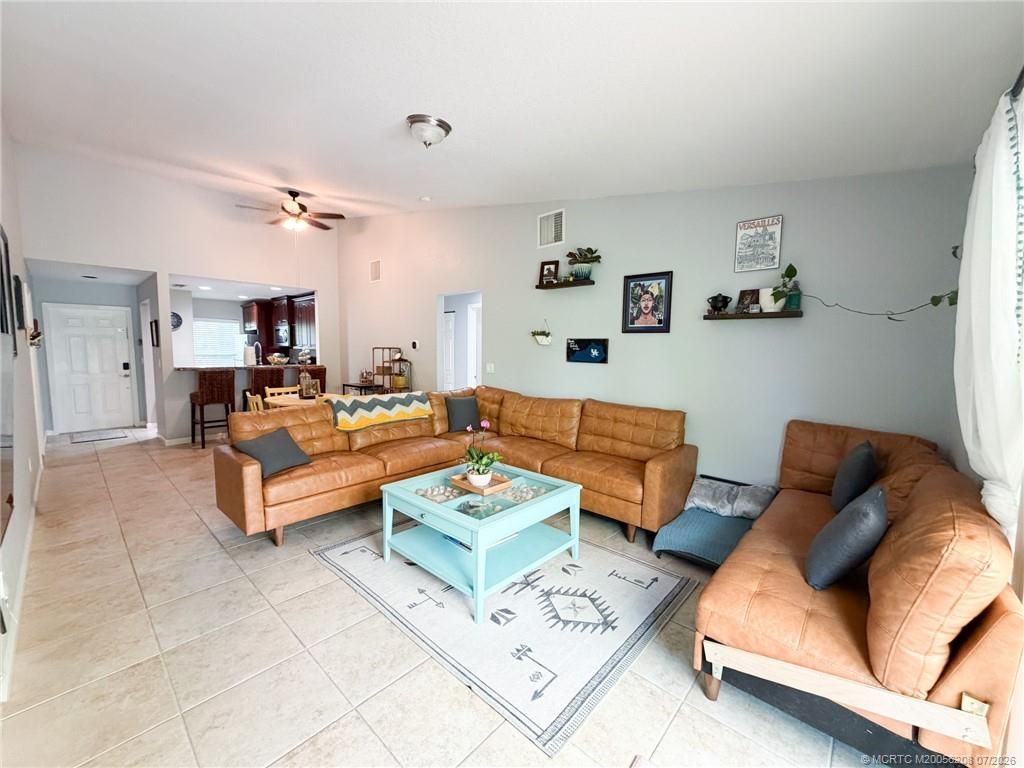 5508 SE Pine Avenue , Stuart, FL 34997 Photo