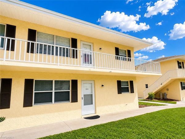 3325 Airport RD N, Unit R4, NAPLES, FL 34105