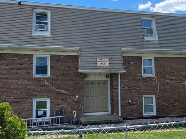 1627 Woodbine Drive, Round Lake Beach, IL 60073