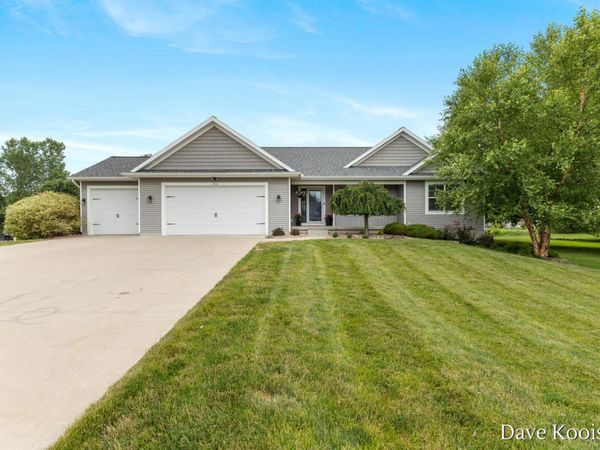 1012 W Main Street, Middleville, MI 49333