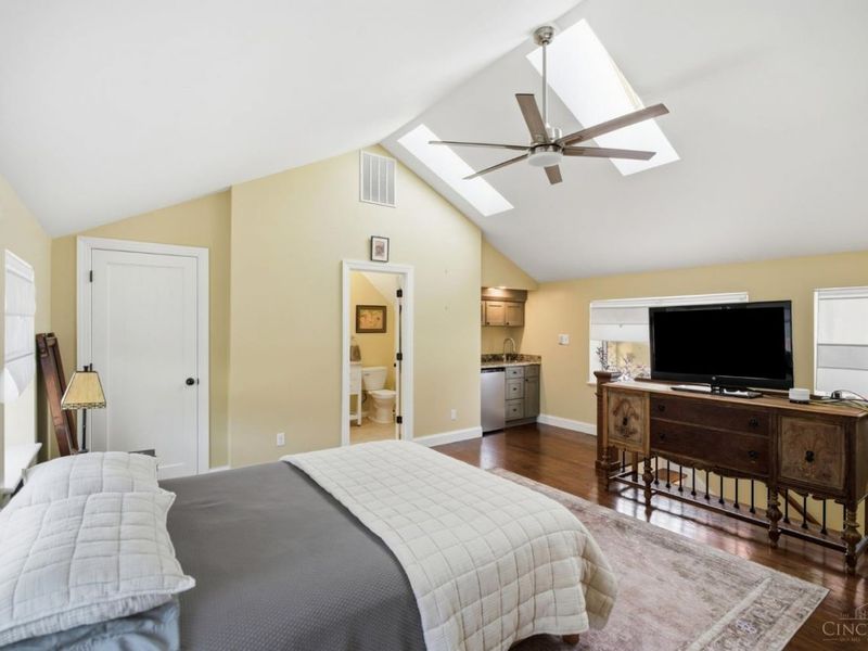 4208 Williamson Place, Cincinnati, OH 45223 Photo 21