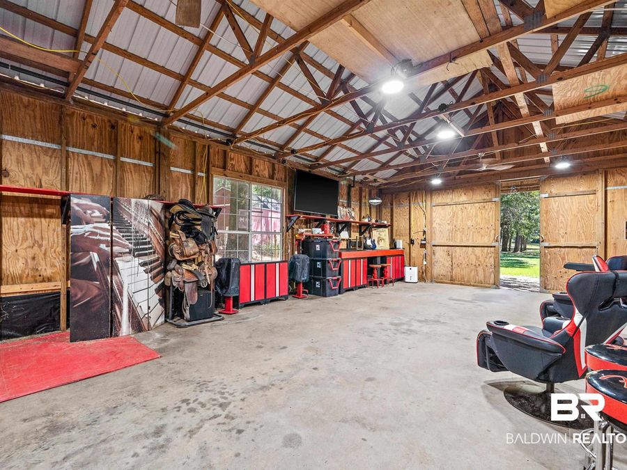 Property Image 61