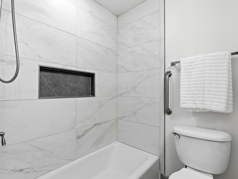3600 Reed Road, Unit 4, Upper Arlington, OH 43220 Photo 25