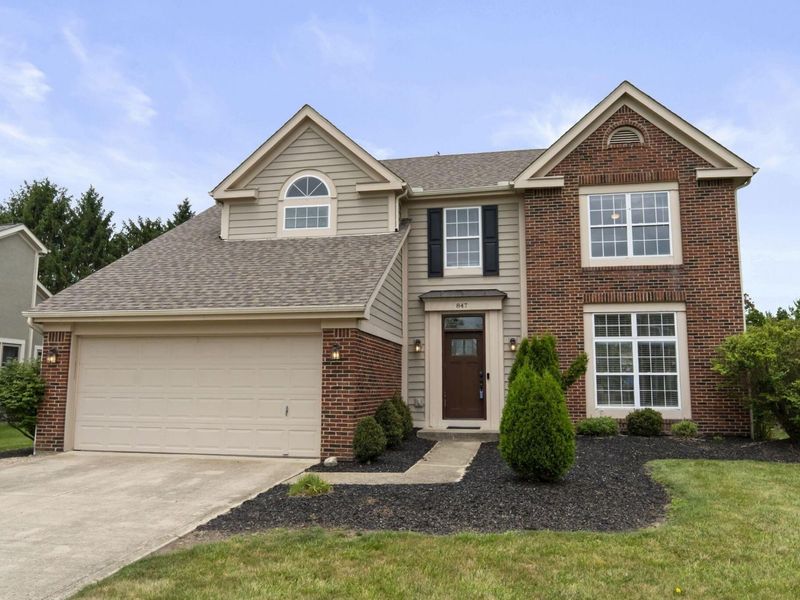 847 Claytonbend Drive , Galloway, OH 43119 Photo 3