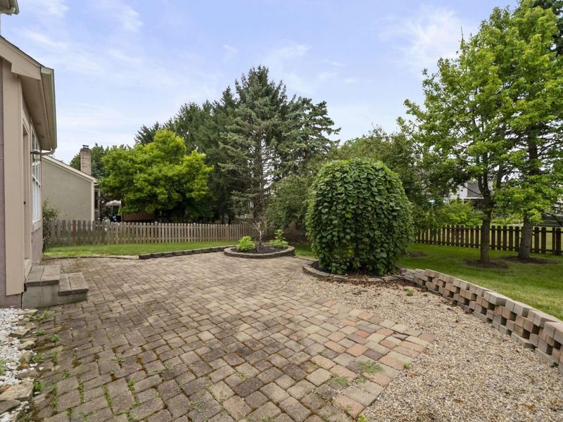 847 Claytonbend Drive , Galloway, OH 43119 Photo 59