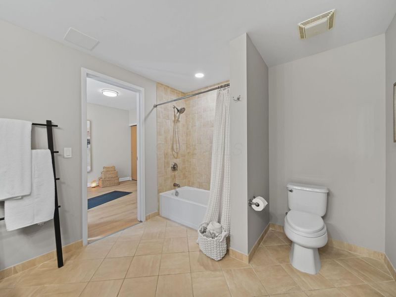 100 E Gay Street, Unit 302, Columbus, OH 43215 Photo 22