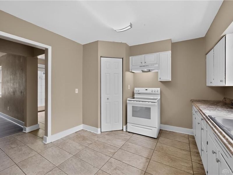 2816 Hazelwood Avenue, Kettering, OH 45419 Photo 12