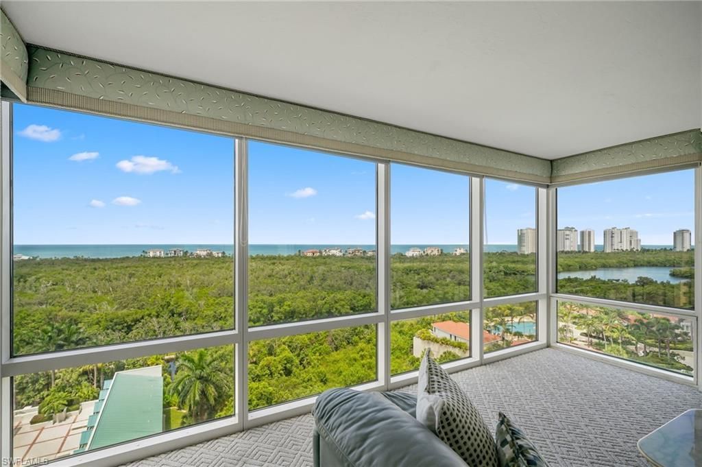 7515 Pelican Bay Blvd , Unit 10D, Naples, FL 34108 Photo