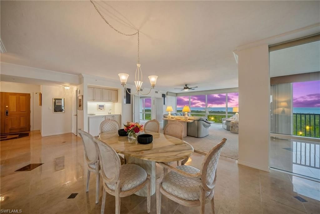 7515 Pelican Bay Blvd , Unit 10D, Naples, FL 34108 Photo